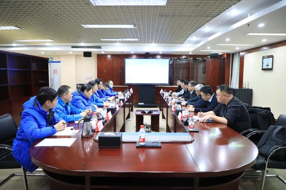 中國工程院制造業研究室主任屈賢明一行蒞臨秦川集團調研指導工作